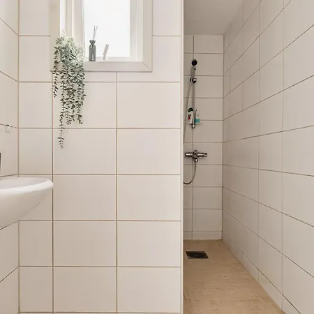 Appartamento Fit For Two Families! 8 Bedrooms! 2 Bathrooms! Bergen